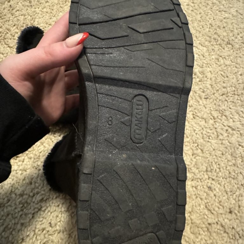 black winter boots! - Picture 2 of 2